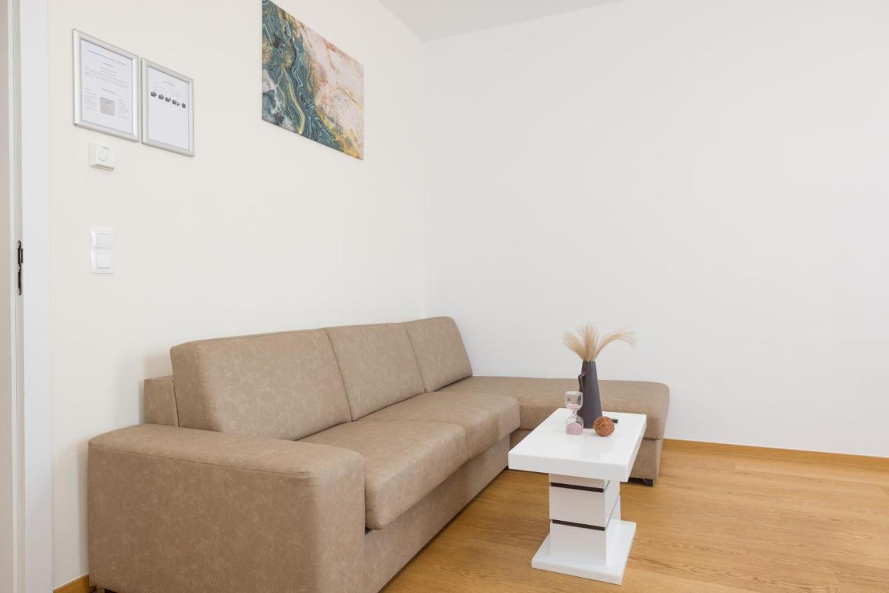 Donaustadt Special 1220 Apartamento